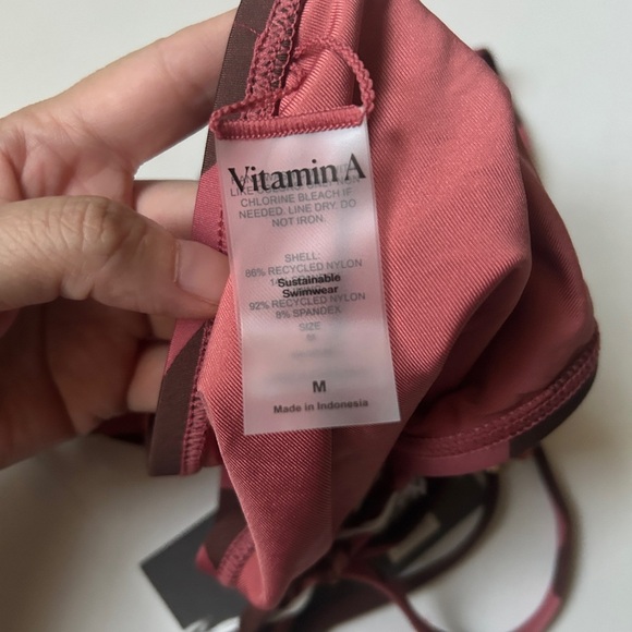 NWT Vitamin A Women's Side-Tie Swim Bikini Bottom Size Medium - Picture 3 of 8